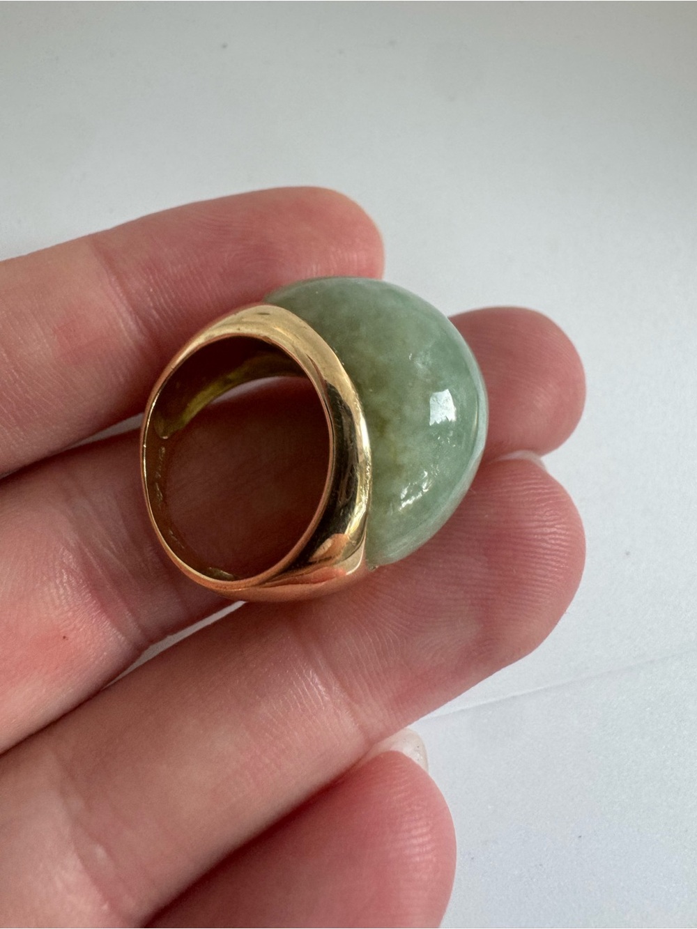14K gold and jade massive dome ring - Picture 15 of 15